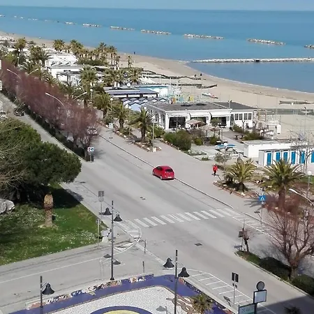 Bed & Breakfast Al Mare 4*