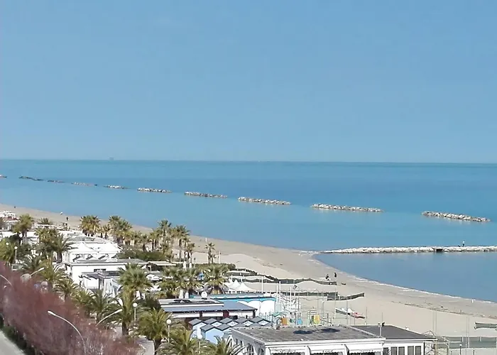 Al Mare Bed & Breakfast 4*